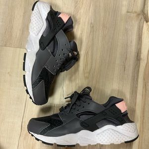 Huarache Sneakers